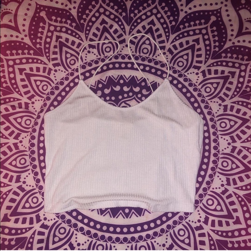 Jeans Warehouse • Crop Top